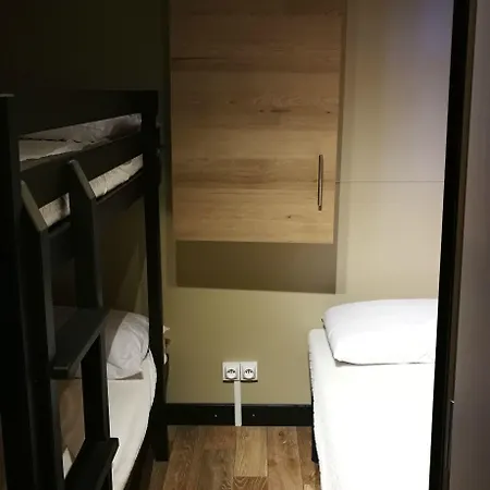 Makalle 캠프장 리바 트리고소