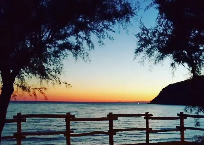 Makalle * Riva Trigoso